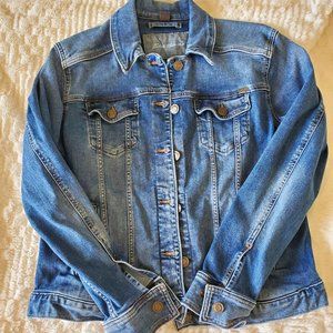 Eddie Bauer Womens Elysian denim jacket